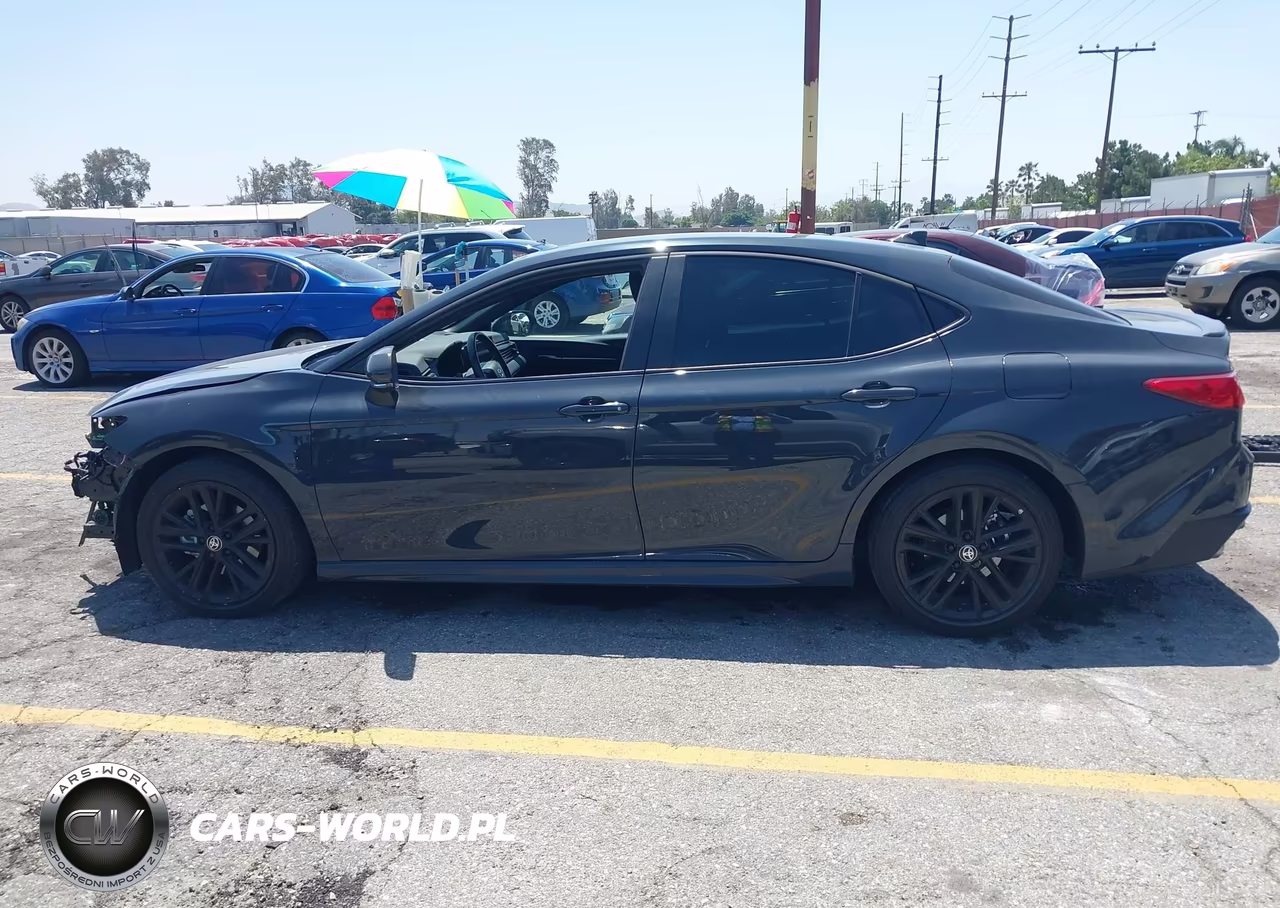 2025 Toyota Camry Se VIN:4T1DAACK7SU606422 - 15