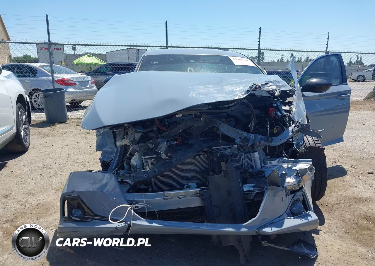 2022 Honda Accord Hybrid Sport VIN:1HGCV3F25NA033619 - 6