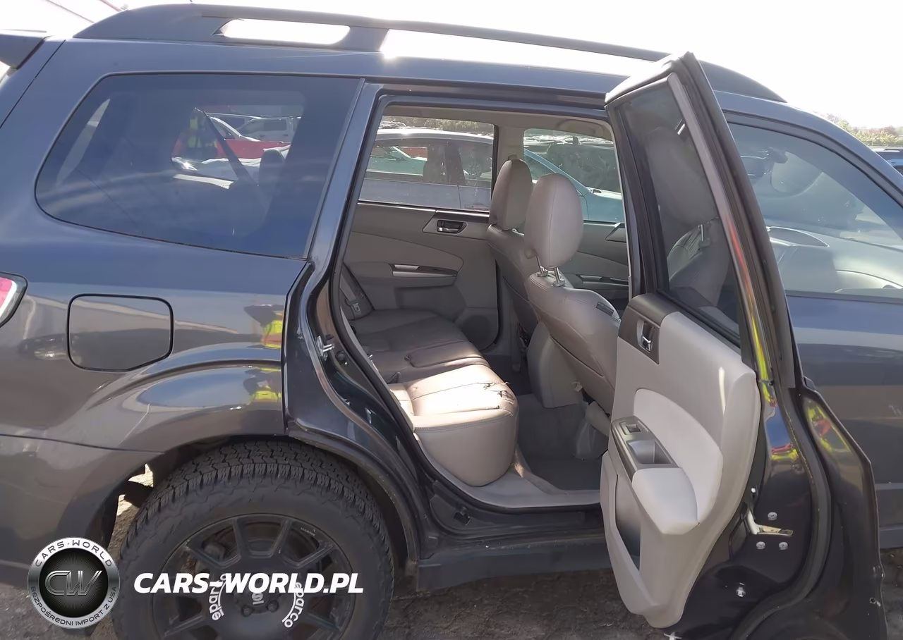 2010 Subaru Forester 2.5Xt Limited VIN:JF2SH6FC8AH900378 - 8