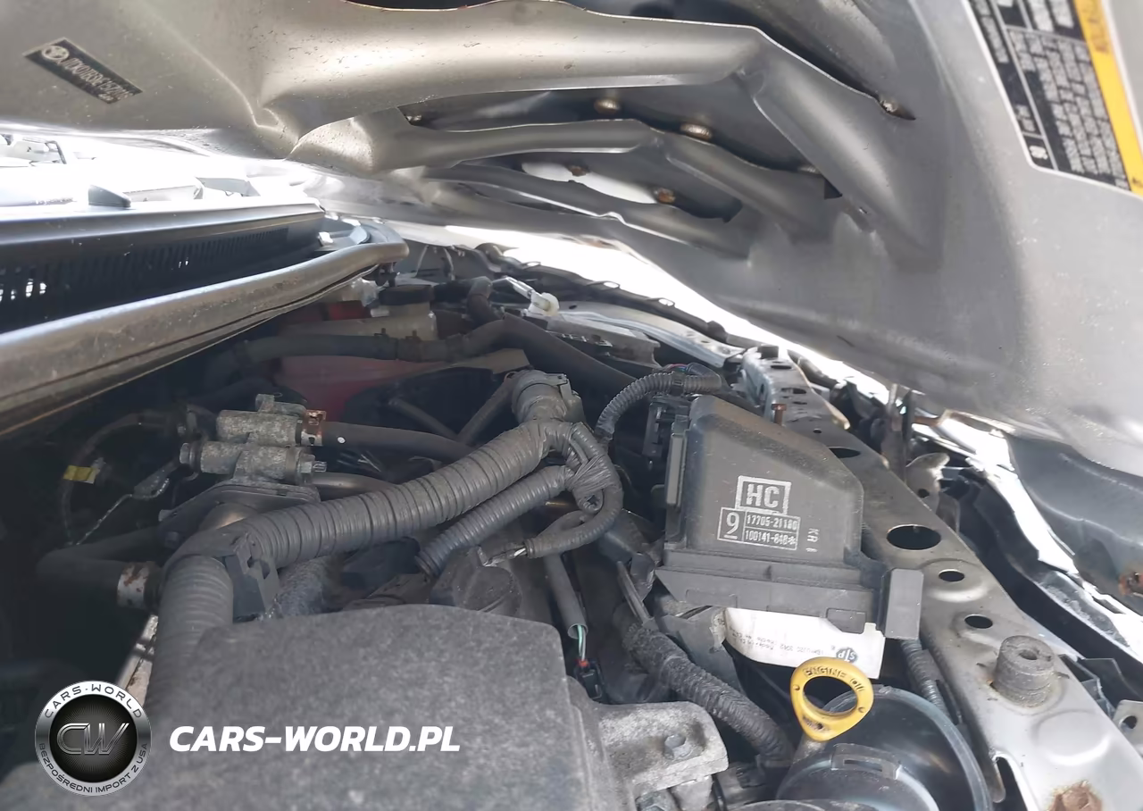 2014 Toyota Prius C One VIN:JTDKDTB3XE1572118 - 10