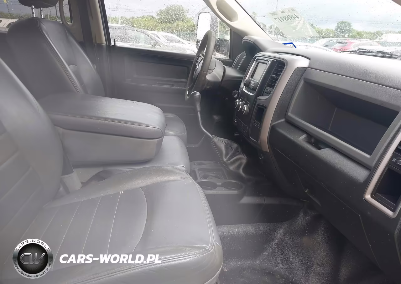 2018 Ram 3500 Chassis Tradesman-Slt-Laramie VIN:3C7WRTCLXJG286706 - 5