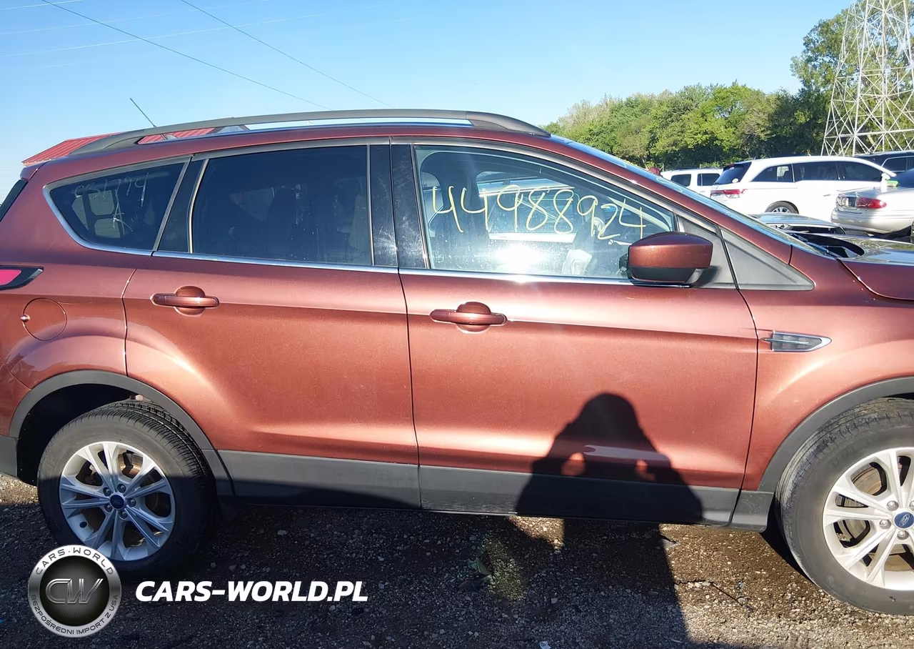 2018 Ford Escape Se VIN:1FMCU0GDXJUC31794 - 13