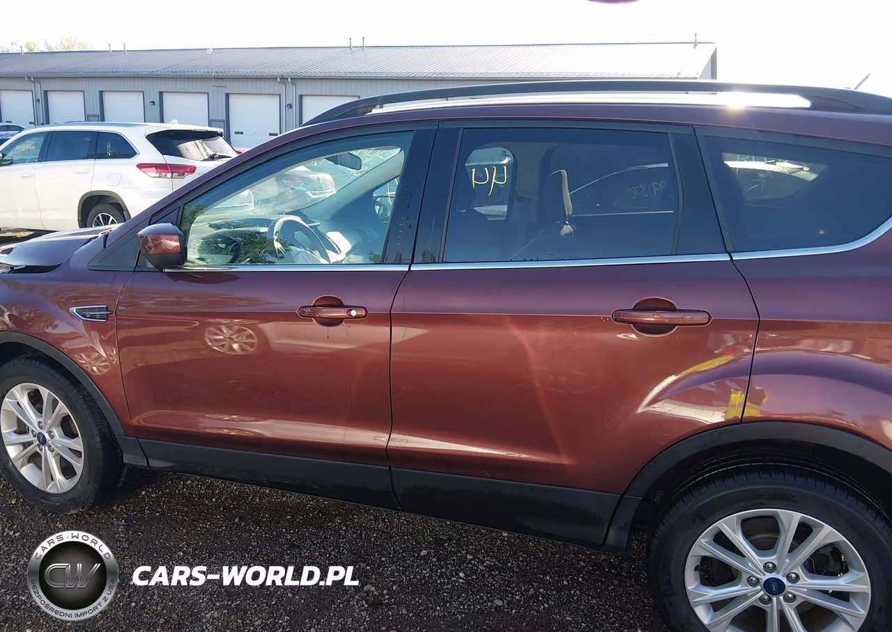 2018 Ford Escape Se VIN:1FMCU0GDXJUC31794 - 14