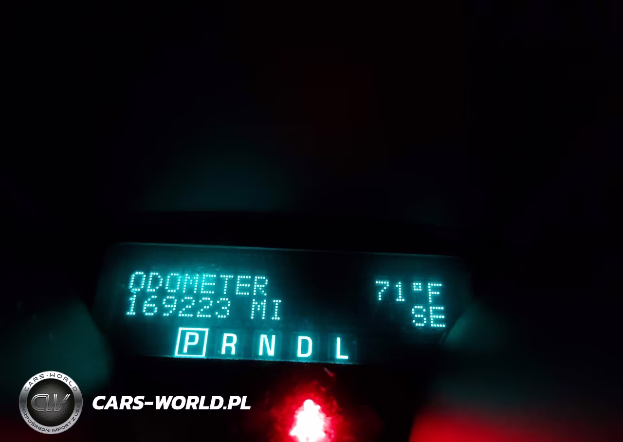 2010 Chevrolet Traverse Lt VIN:1GNLVFED2AJ260769 - 12