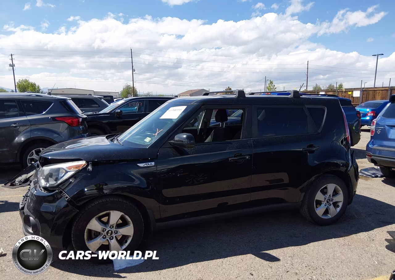 2018 Kia Soul VIN:KNDJN2A22J7524163 - 15