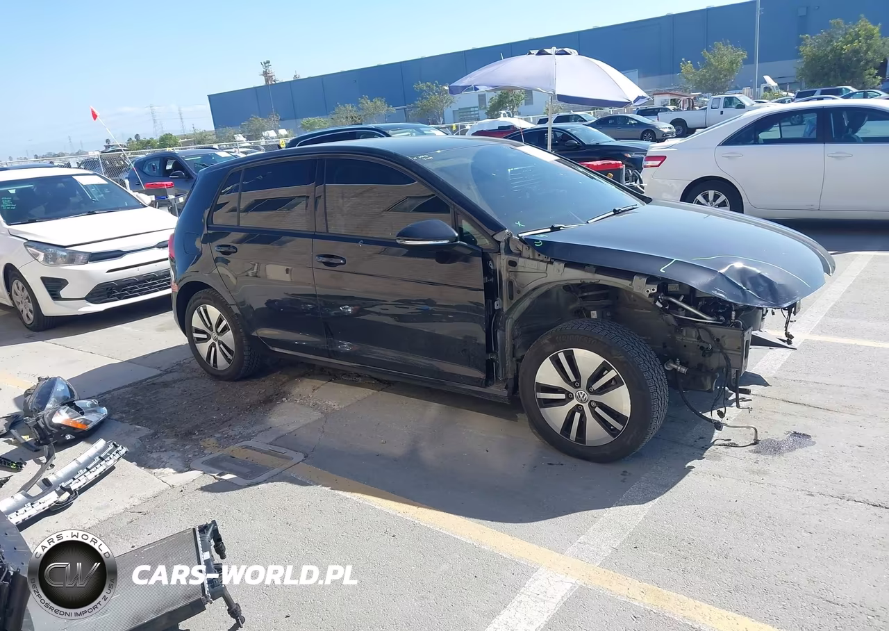 2016 Volkswagen E-Golf Se