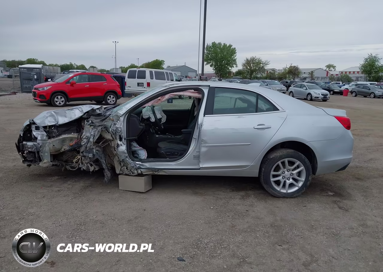 2015 Chevrolet Malibu 1Lt VIN:1G11C5SL4FU143169 - 15