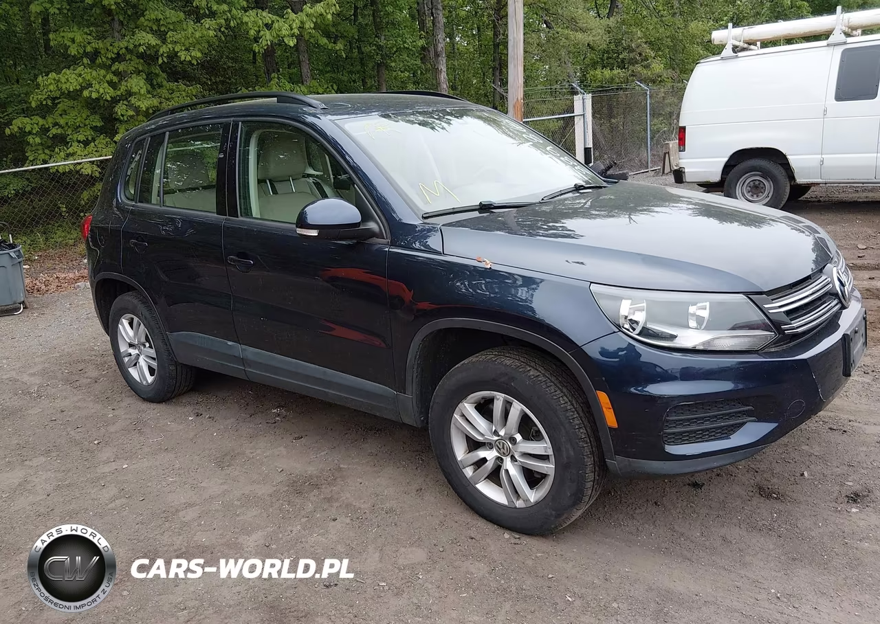 2016 Volkswagen Tiguan S