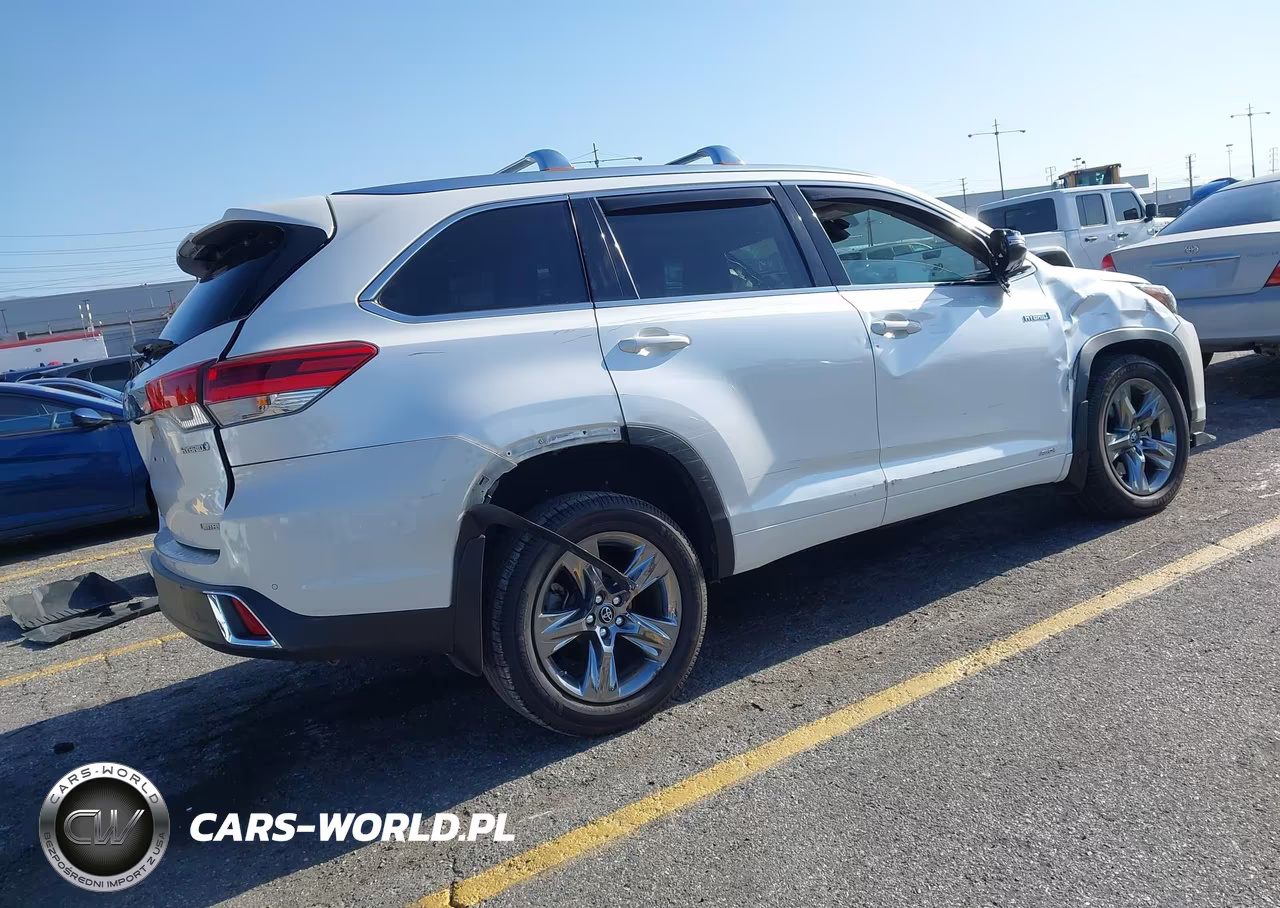 2018 Toyota Highlander Hybrid Limited Platinum VIN:5TDDGRFH7JS038595 - 4