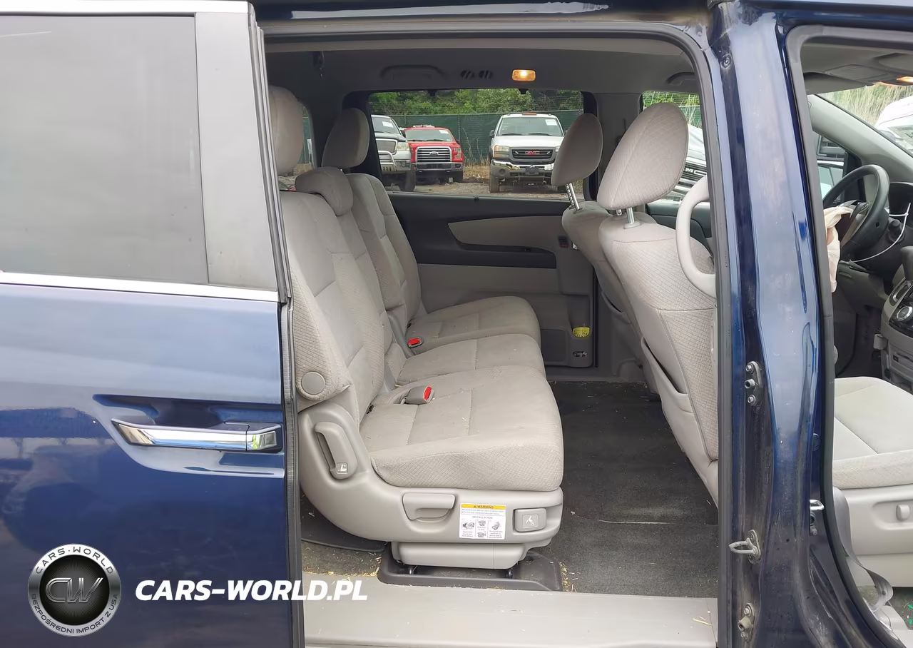 2016 Honda Odyssey Se VIN:5FNRL5H35GB144326 - 8