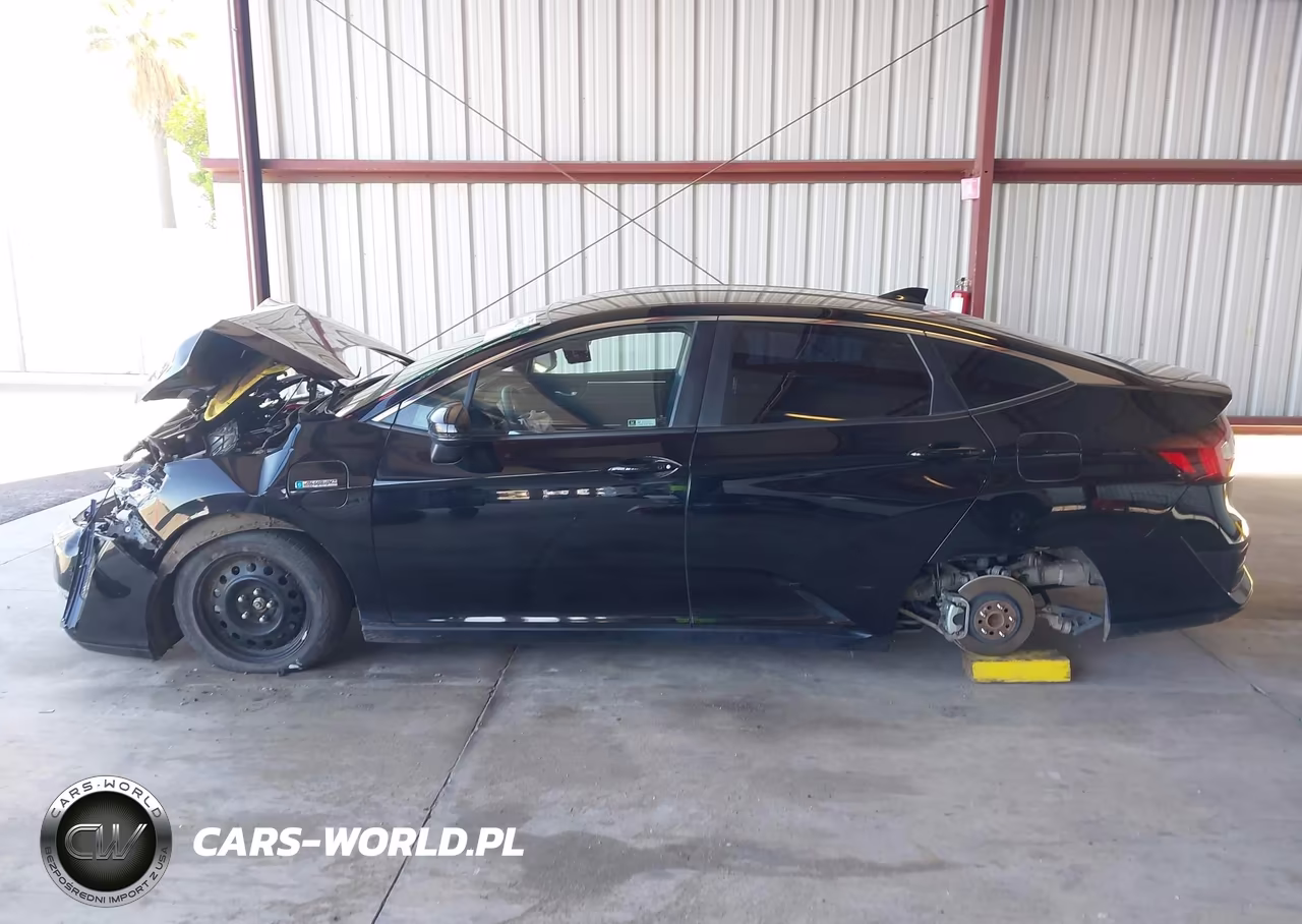 2018 Honda Clarity Plug-In Hybrid VIN:JHMZC5F17JC011619 - 15