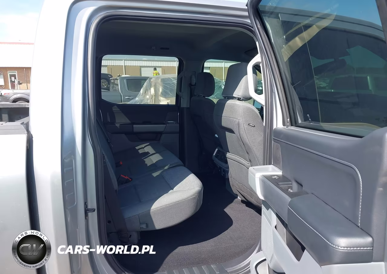 2024 Ford F-150 Xlt VIN:1FTFW3L87RKE63976 - 8