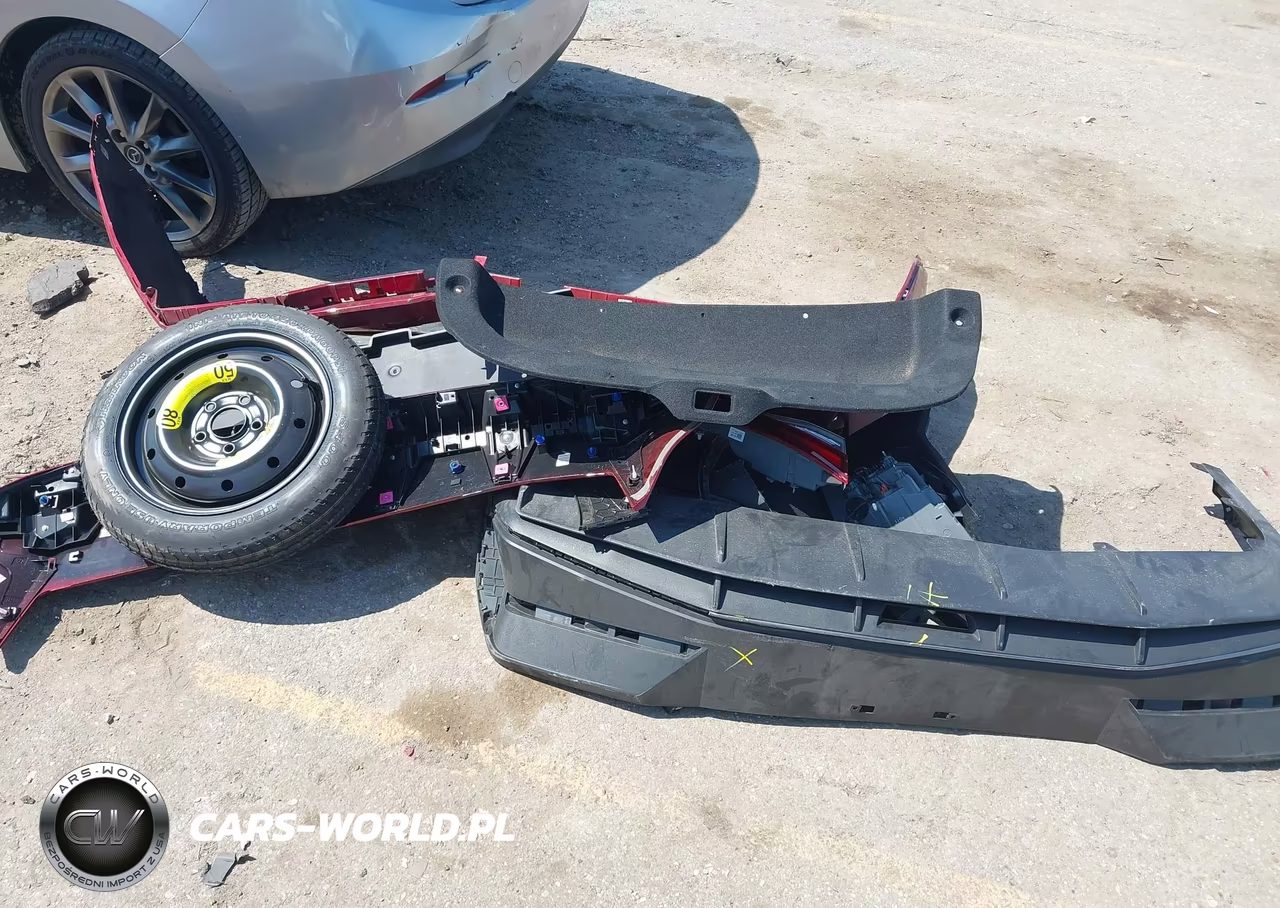2025 Hyundai Elantra Sel Sport VIN:KMHLM4DGXSU883676 - 12
