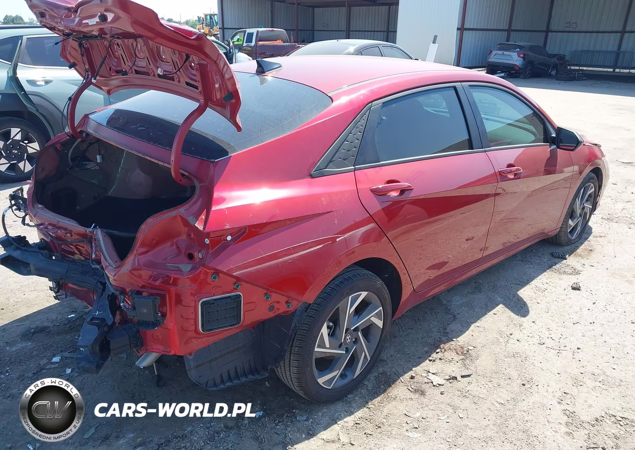 2025 Hyundai Elantra Sel Sport VIN:KMHLM4DGXSU883676 - 4