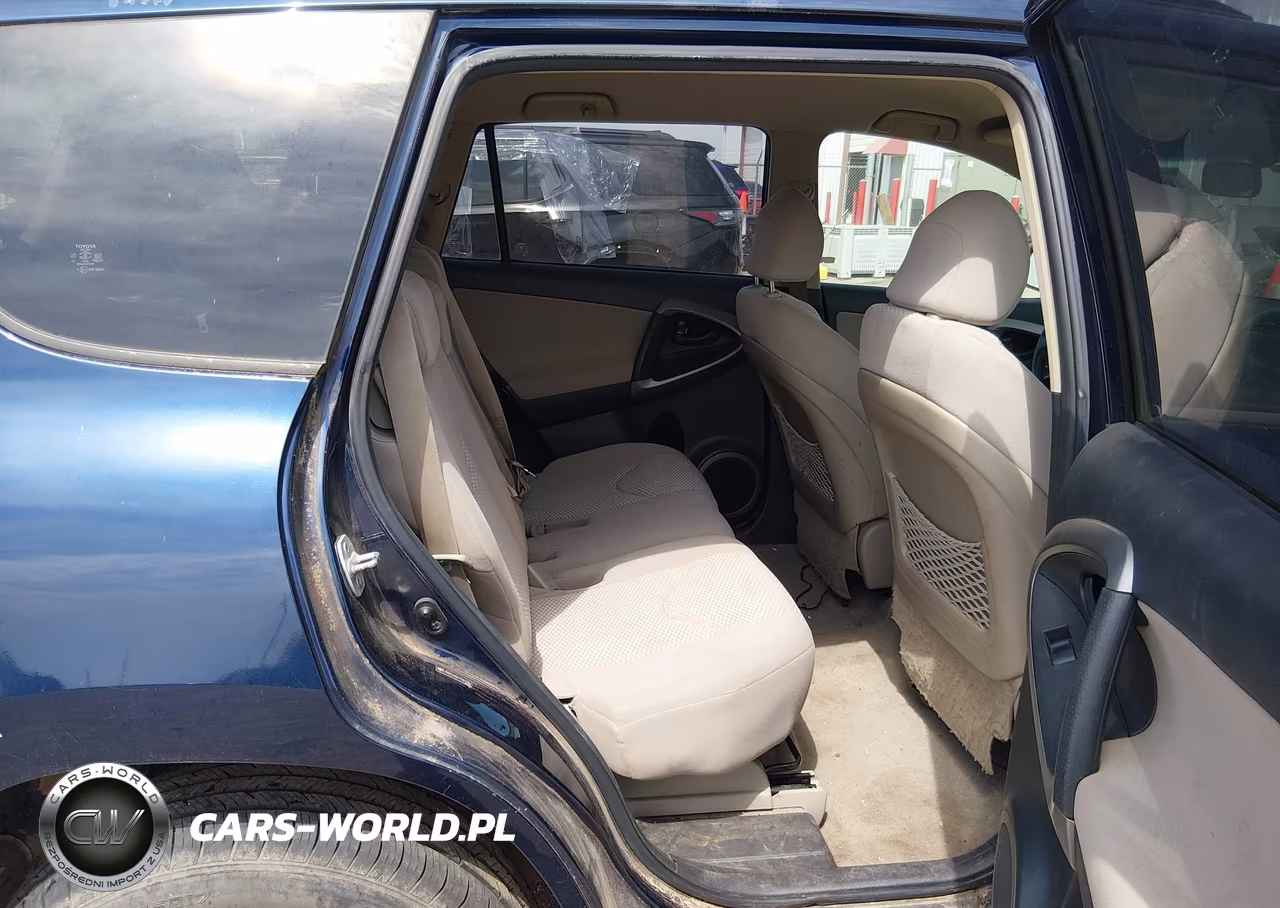 2007 Toyota Rav4 Limited V6 VIN:JTMZK34V675007301 - 8