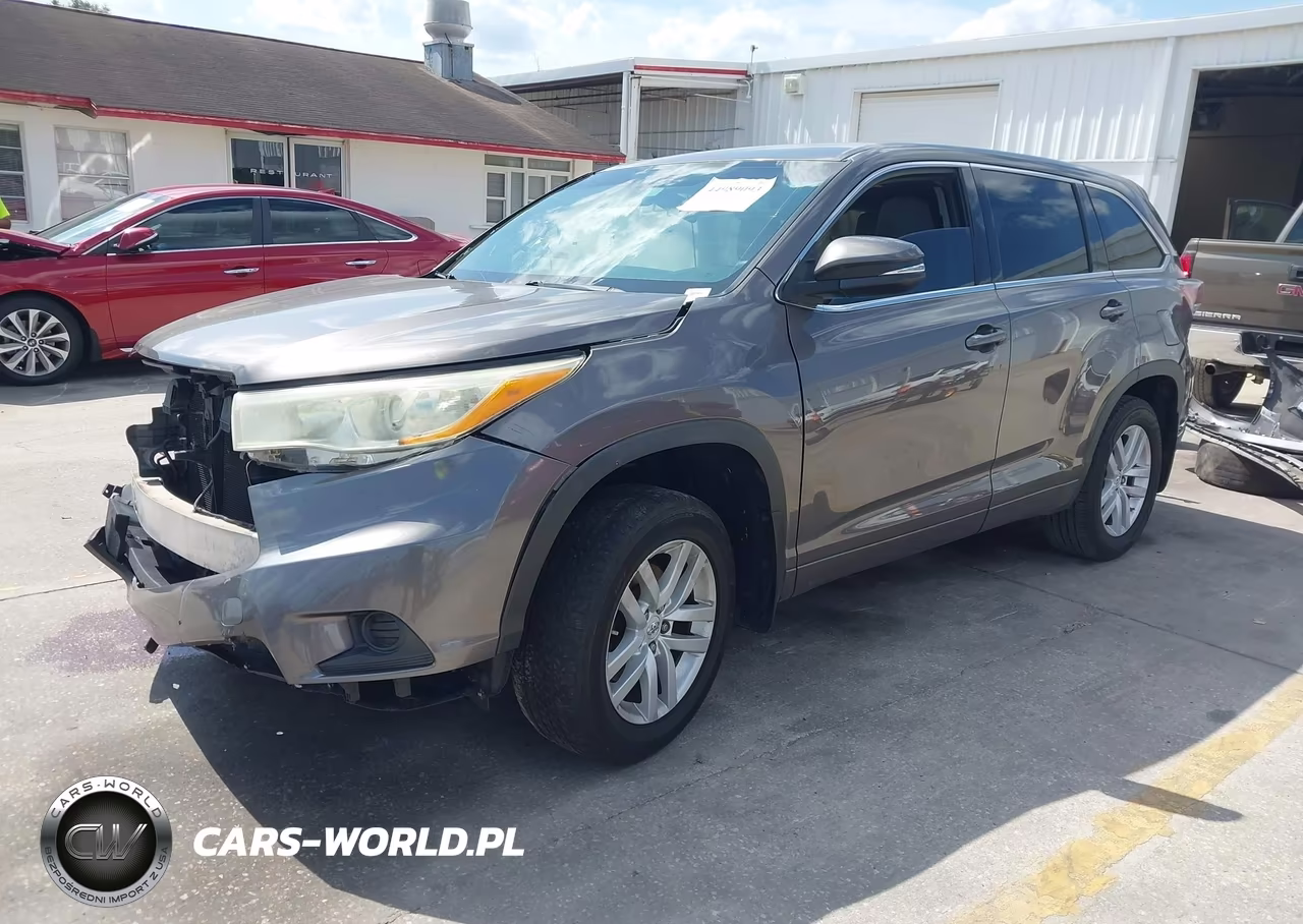 2014 Toyota Highlander Le VIN:5TDZARFH2ES005999 - 2