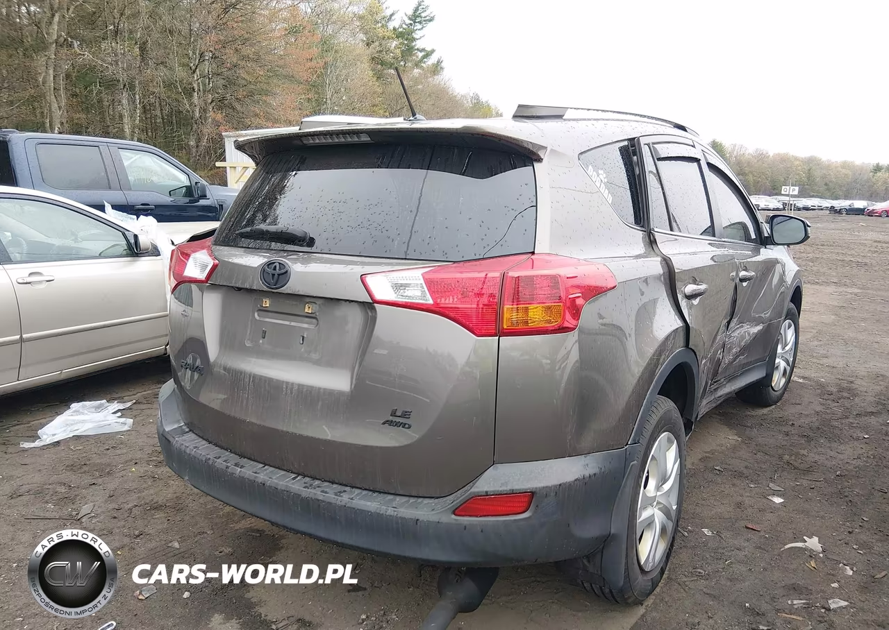 2015 Toyota Rav4 Le VIN:JTMBFREV5FD130177 - 4