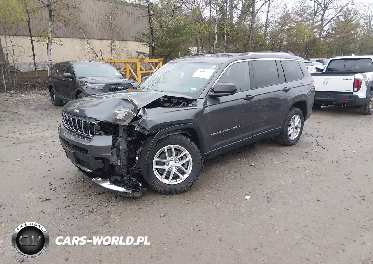 2022 Jeep Grand Cherokee L Laredo 4X4 VIN:1C4RJKAG3N8525476 - 2