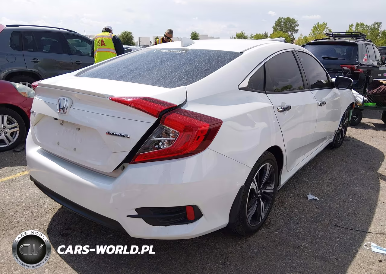 2016 Honda Civic Touring VIN:2HGFC1F94GH631676 - 4