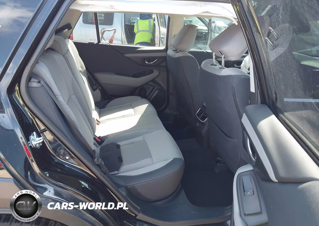 2025 Subaru Outback Premium VIN:4S4BTACC9S3294698 - 8
