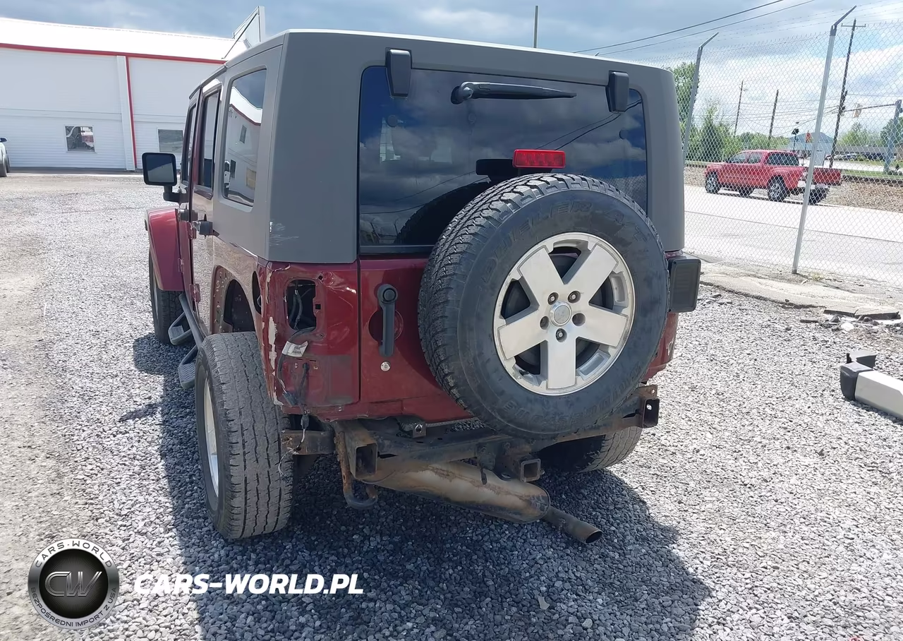 2009 Jeep Wrangler Unlimited Sahara VIN:1J4GA59159L770754 - 6