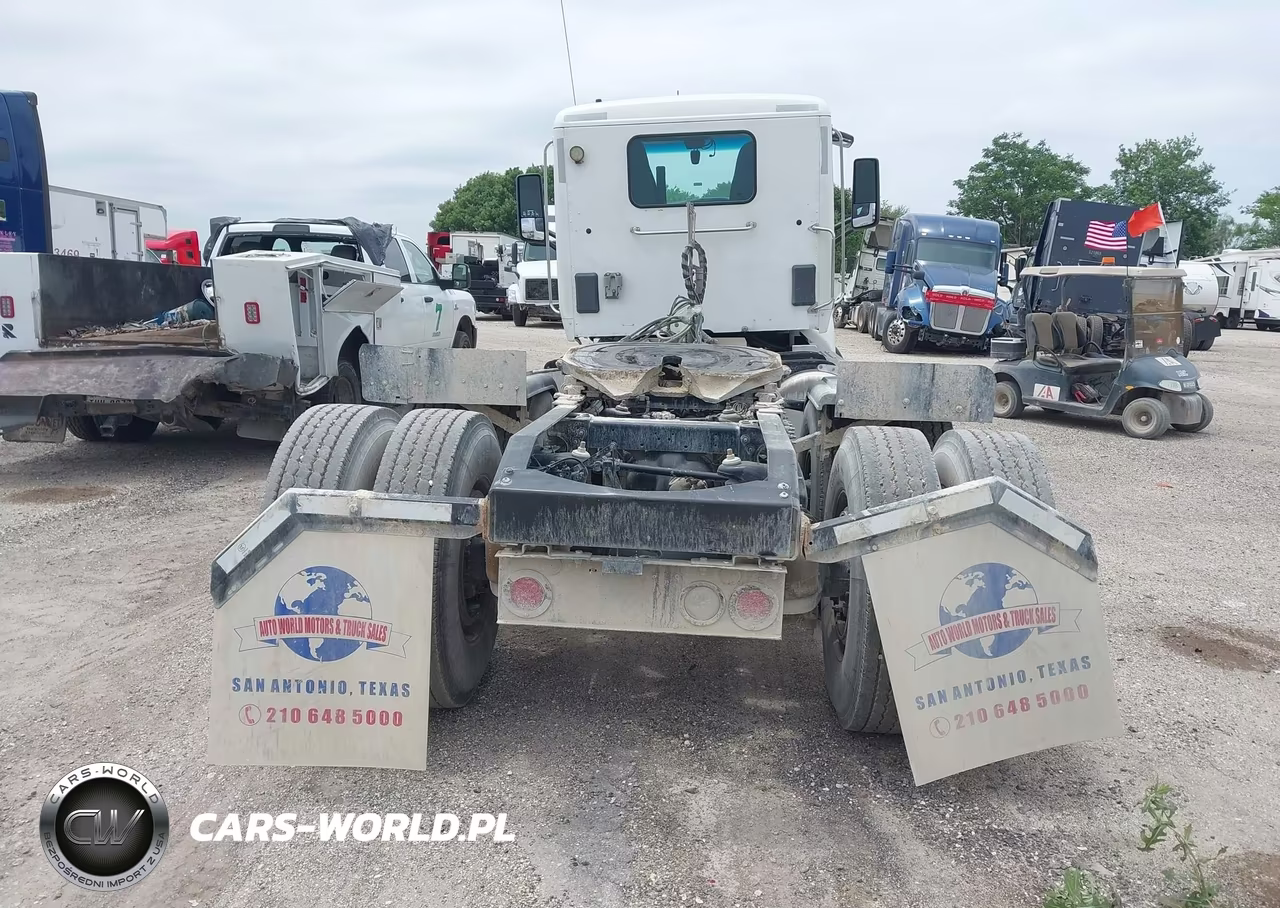 2018 Peterbilt 567 VIN:1XPCDP9X1JD490872 - 15