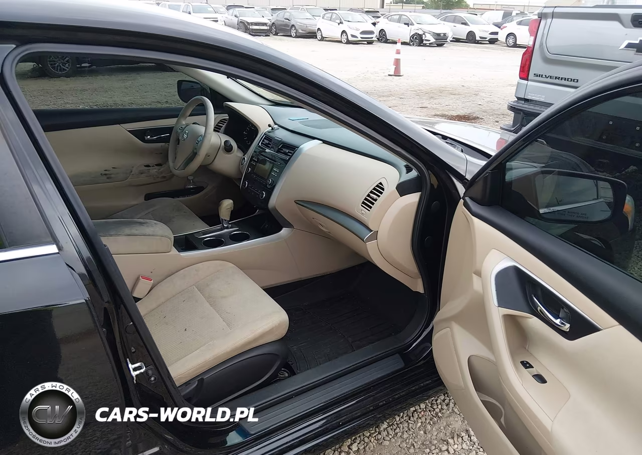 2015 Nissan Altima 2.5 S VIN:1N4AL3AP1FN374594 - 5