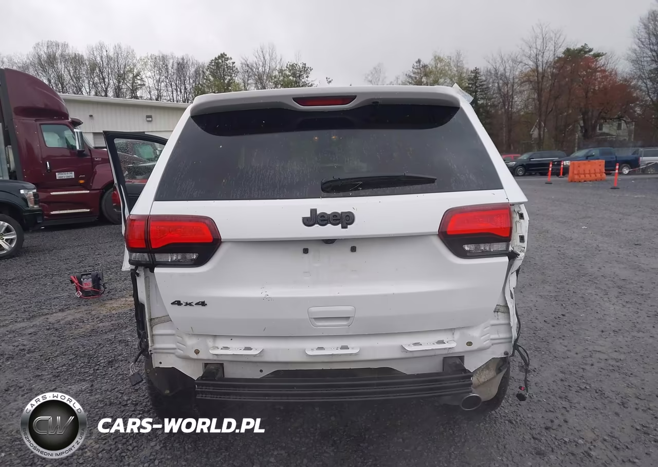2022 Jeep Grand Cherokee Wk Laredo X 4X4 VIN:1C4RJFAG8NC113347 - 6