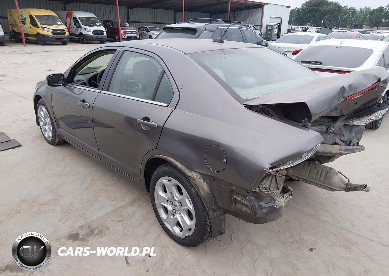 2011 Ford Fusion Se VIN:3FAHP0HAXBR178406 - 3