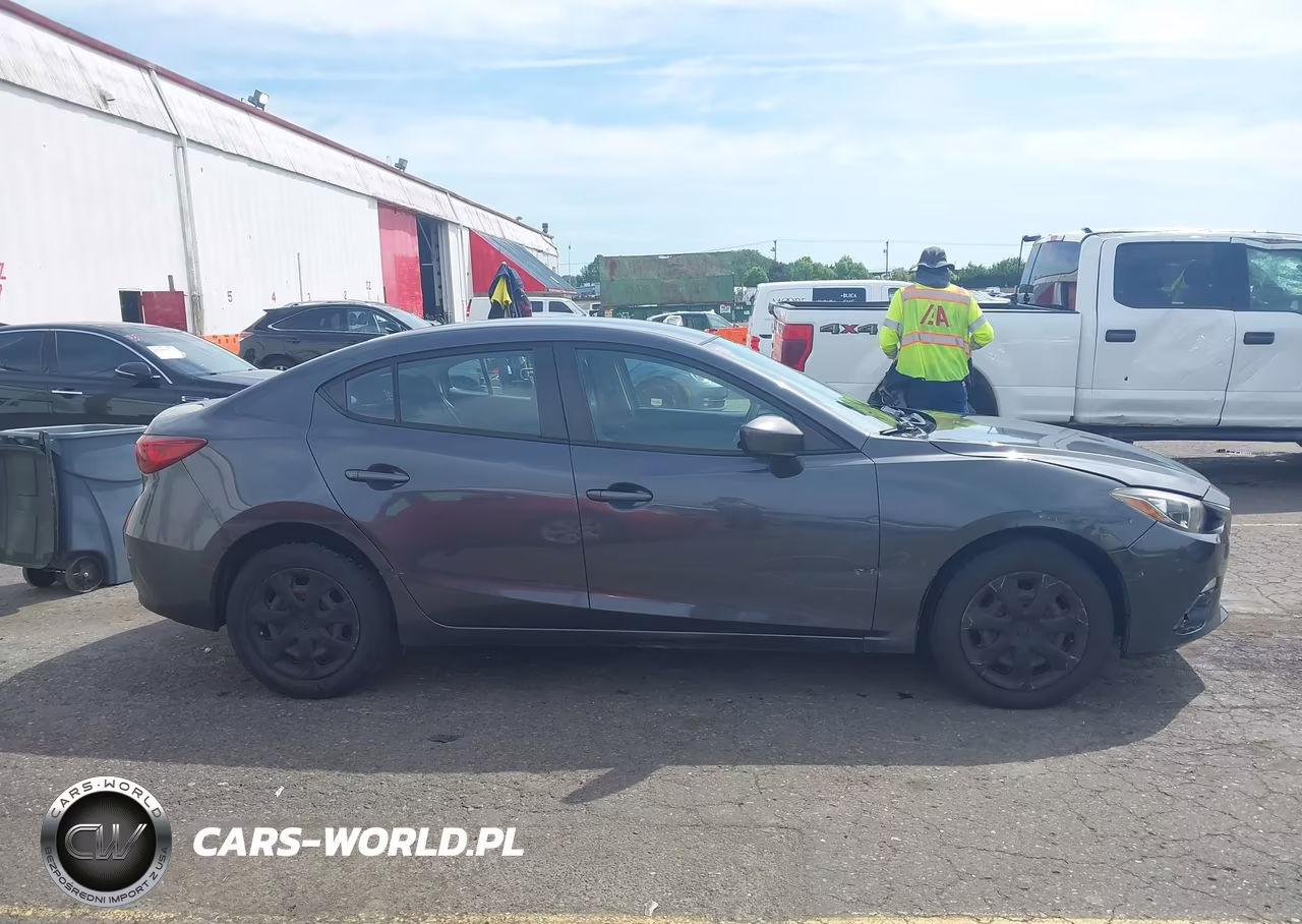 2016 Mazda Mazda3 I Sport VIN:JM1BM1T73G1318470 - 13