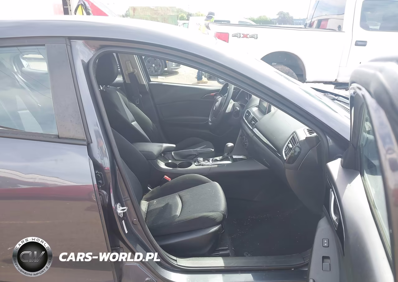 2016 Mazda Mazda3 I Sport VIN:JM1BM1T73G1318470 - 5