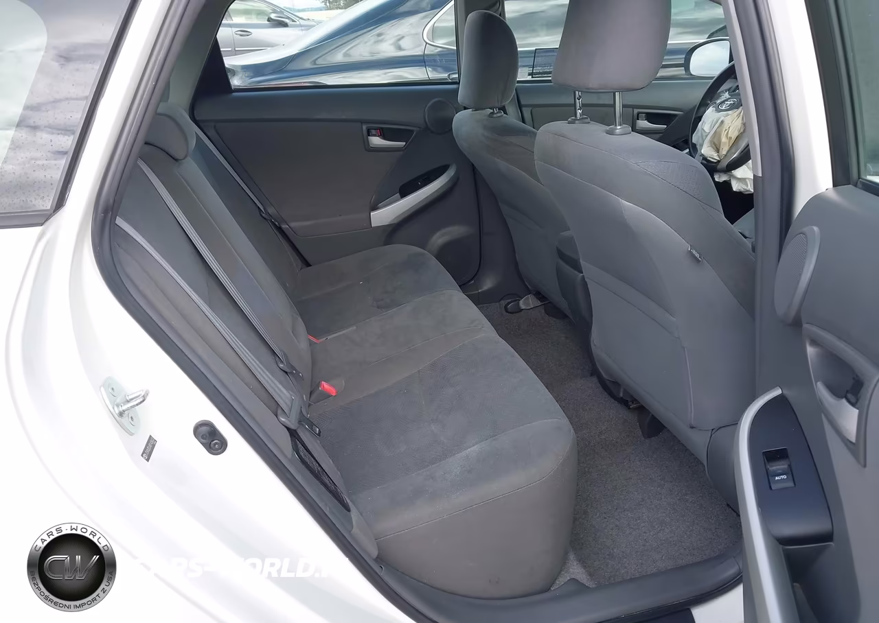 2011 Toyota Prius VIN:JTDKN3DU4B1436033 - 8