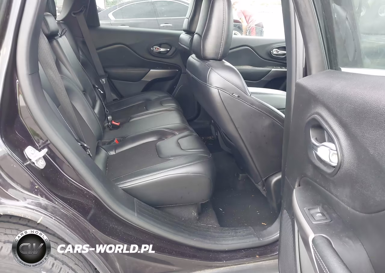 2021 Jeep Cherokee Latitude Plus Fwd VIN:1C4PJLLB5MD179841 - 8