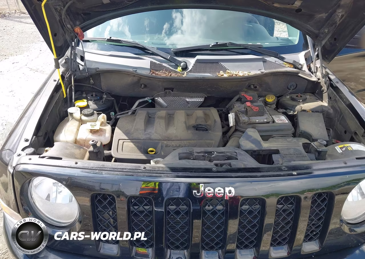 2015 Jeep Patriot Sport VIN:1C4NJPBB3FD349682 - 10