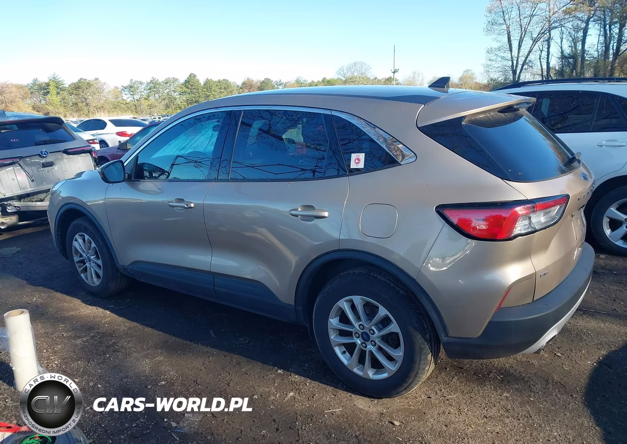 2020 Ford Escape Se VIN:1FMCU9G65LUB37749 - 14