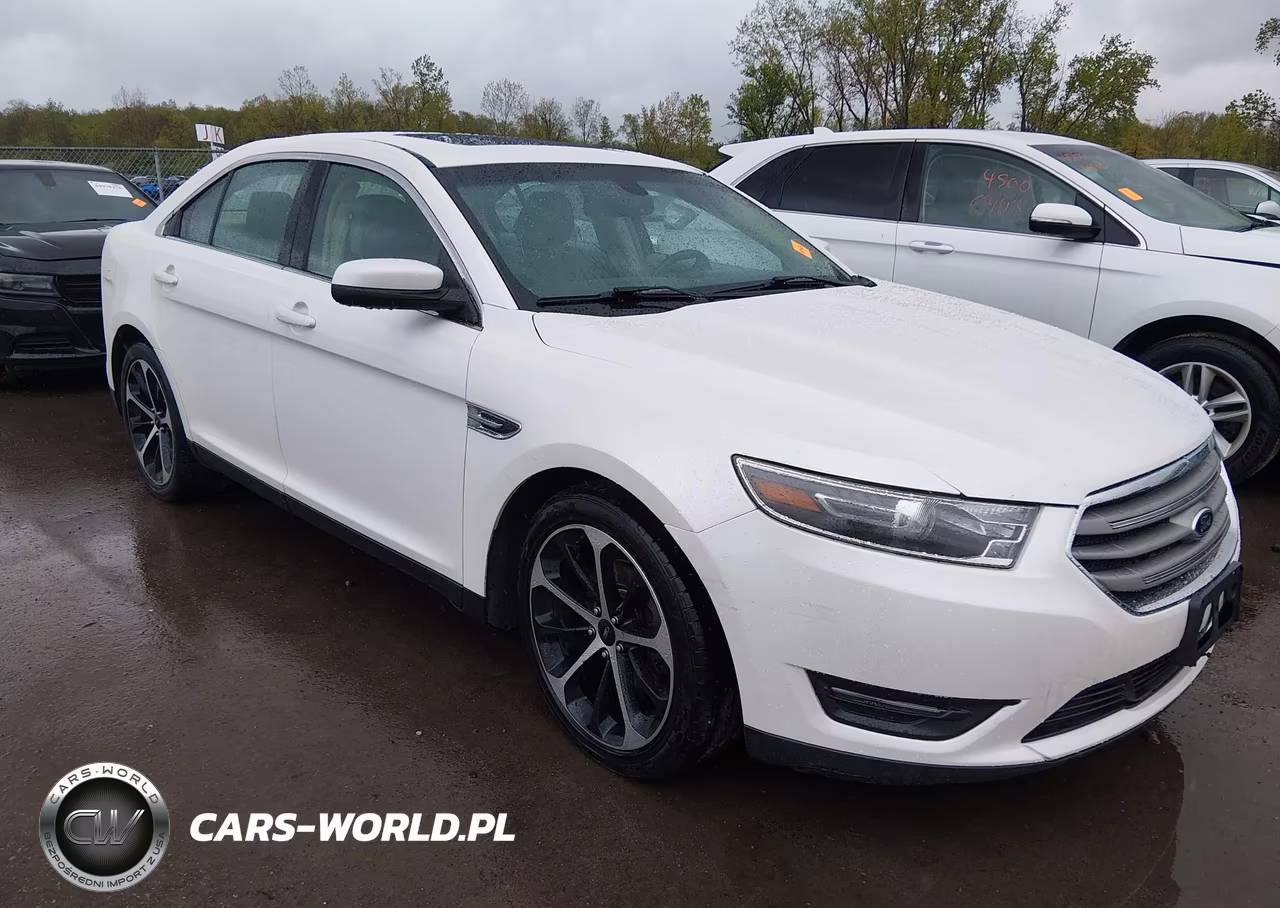 2015 Ford Taurus Sel