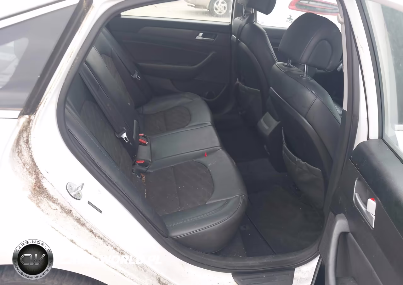 2015 Hyundai Sonata Sport VIN:5NPE34AF7FH067861 - 8