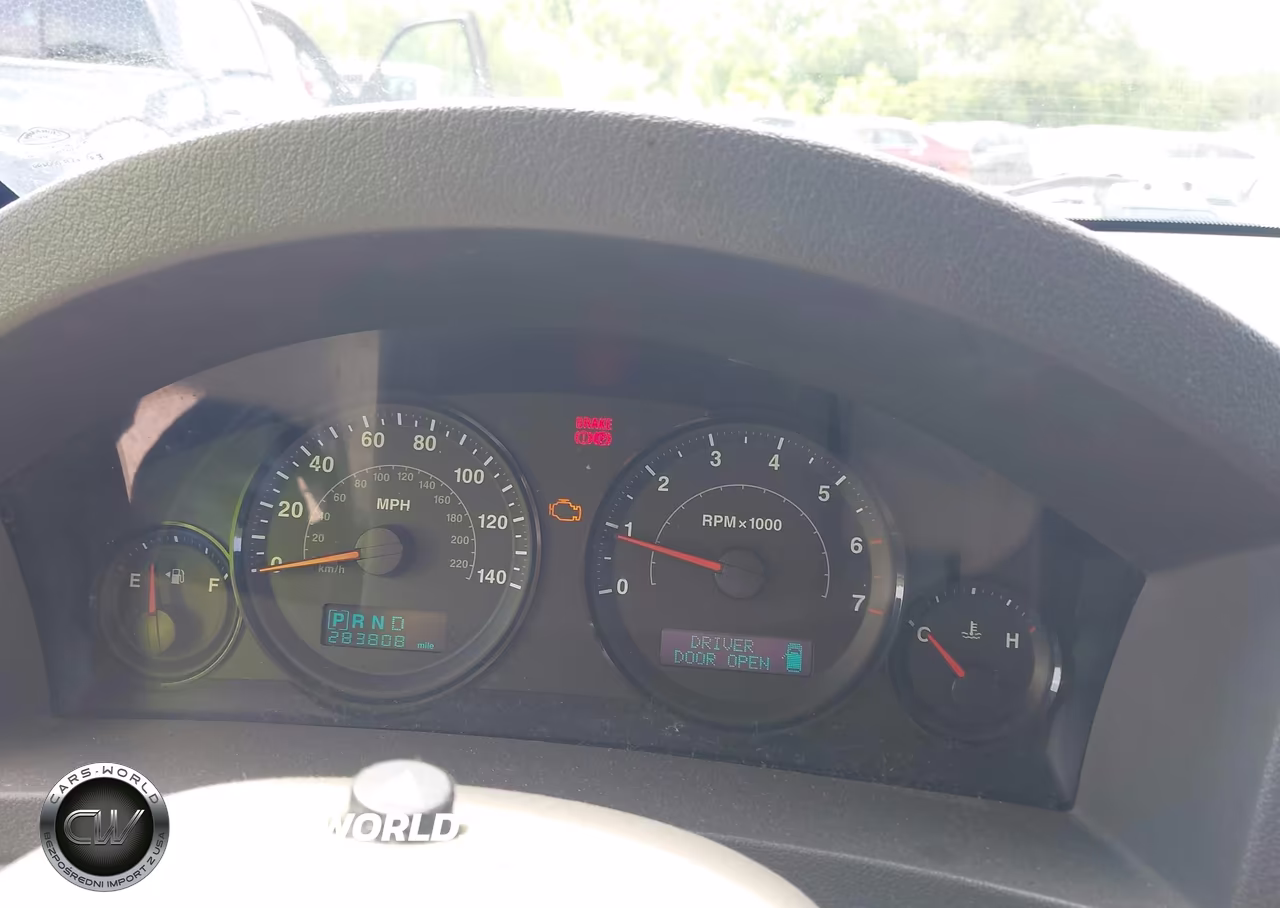 2006 Jeep Grand Cherokee Laredo VIN:1J4GR48K86C310187 - 7