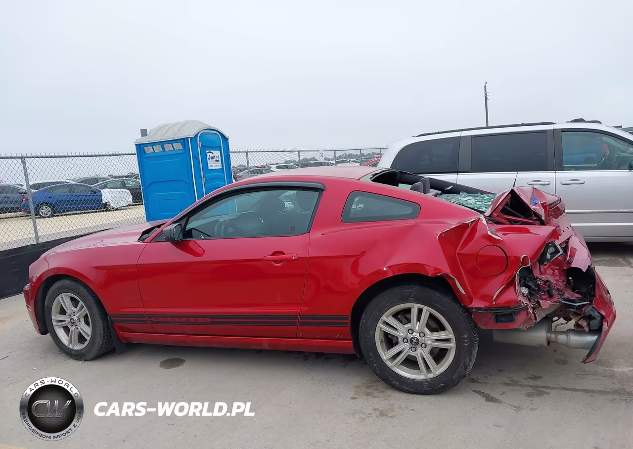 2013 Ford Mustang V6 VIN:1ZVBP8AM8D5225681 - 14