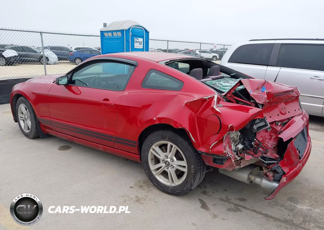 2013 Ford Mustang V6 VIN:1ZVBP8AM8D5225681 - 3