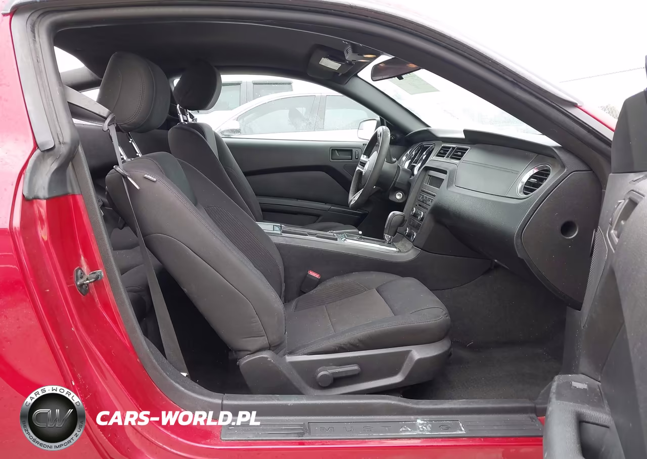 2013 Ford Mustang V6 VIN:1ZVBP8AM8D5225681 - 5