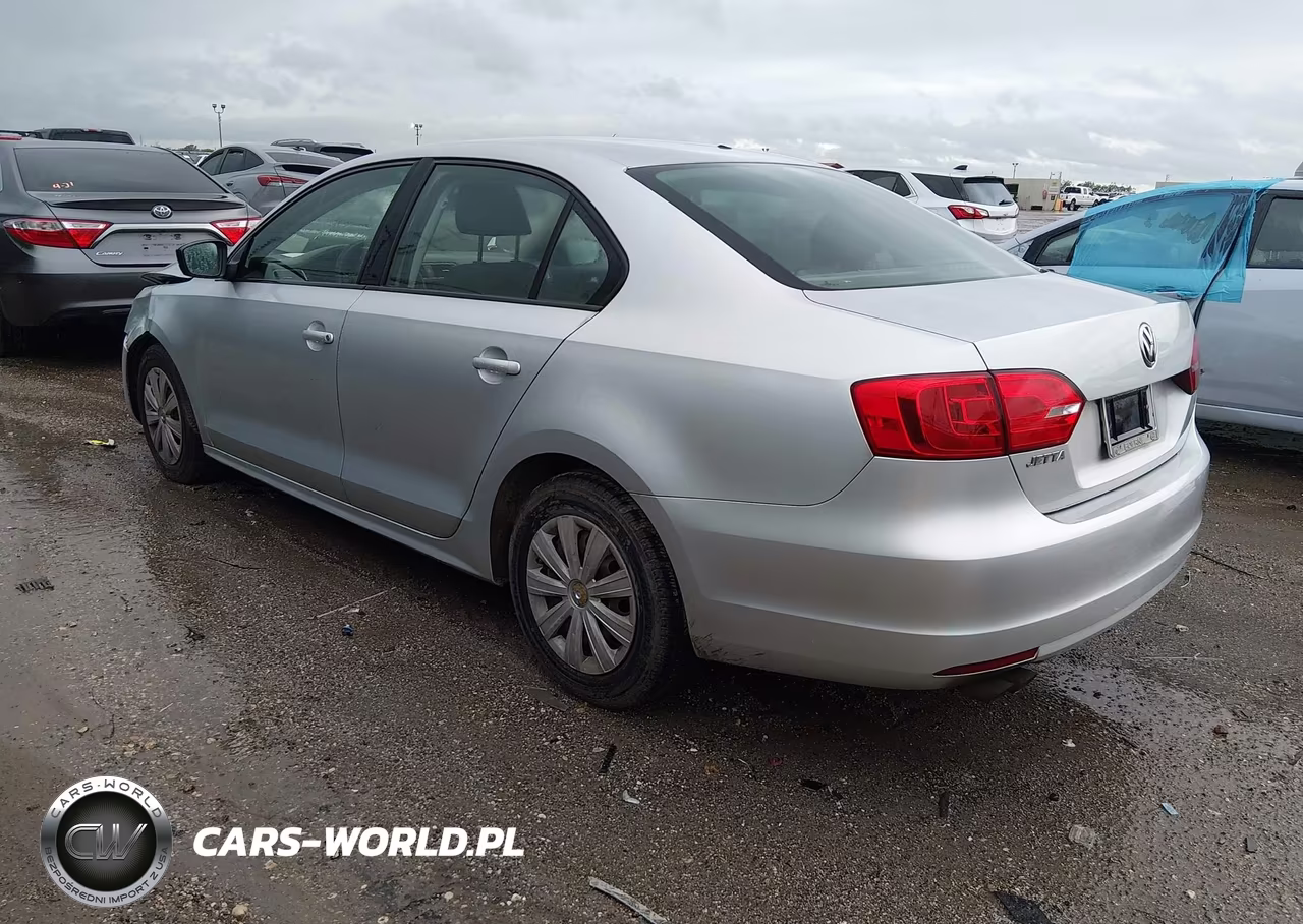 2014 Volkswagen Jetta 2.0L S VIN:3VW1K7AJ2EM371256 - 3