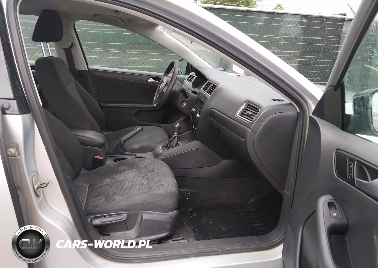 2014 Volkswagen Jetta 2.0L S VIN:3VW1K7AJ2EM371256 - 5