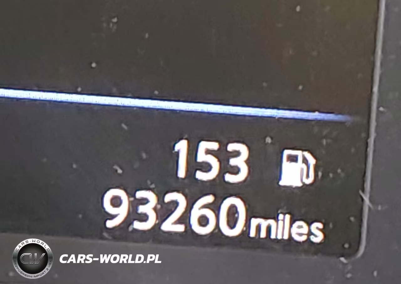 2018 Nissan Rogue S VIN:5N1AT2MV0JC720004 - 16