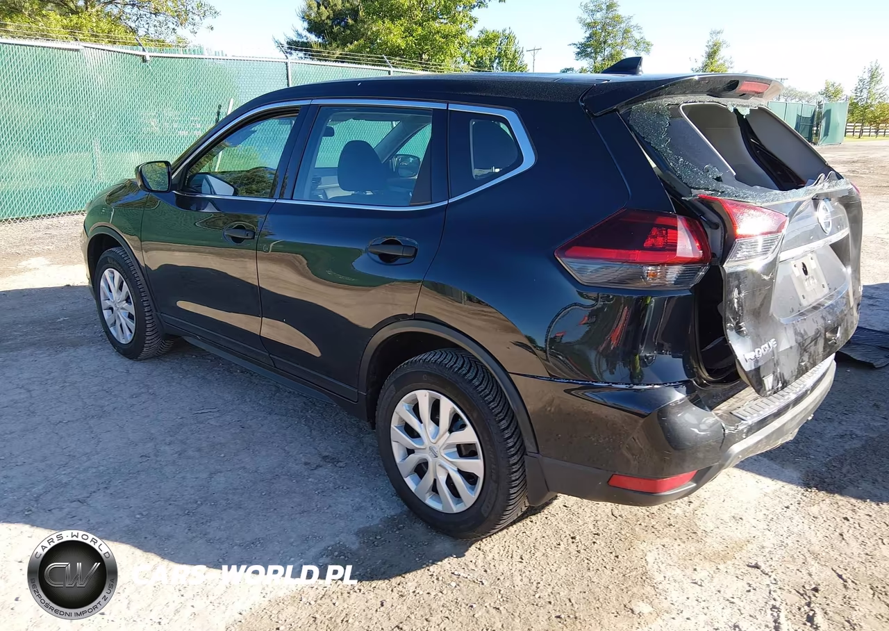 2018 Nissan Rogue S VIN:5N1AT2MV0JC720004 - 3