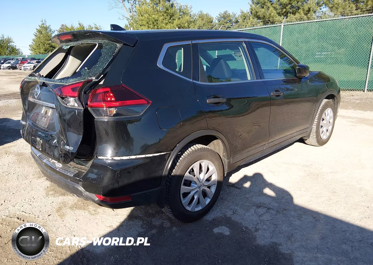 2018 Nissan Rogue S VIN:5N1AT2MV0JC720004 - 4