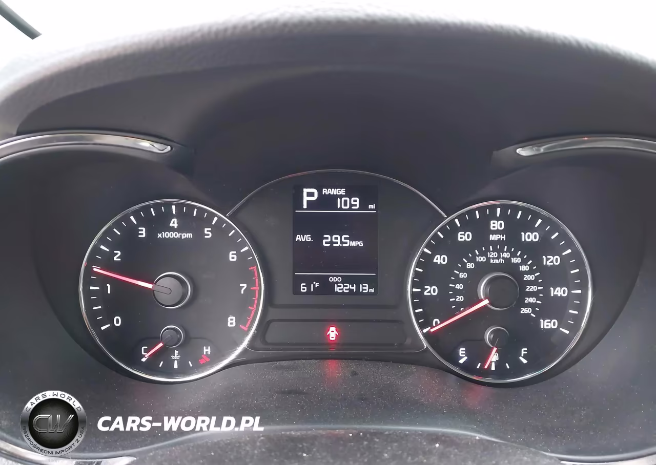 2018 Kia Forte Lx VIN:3KPFK4A77JE239478 - 7