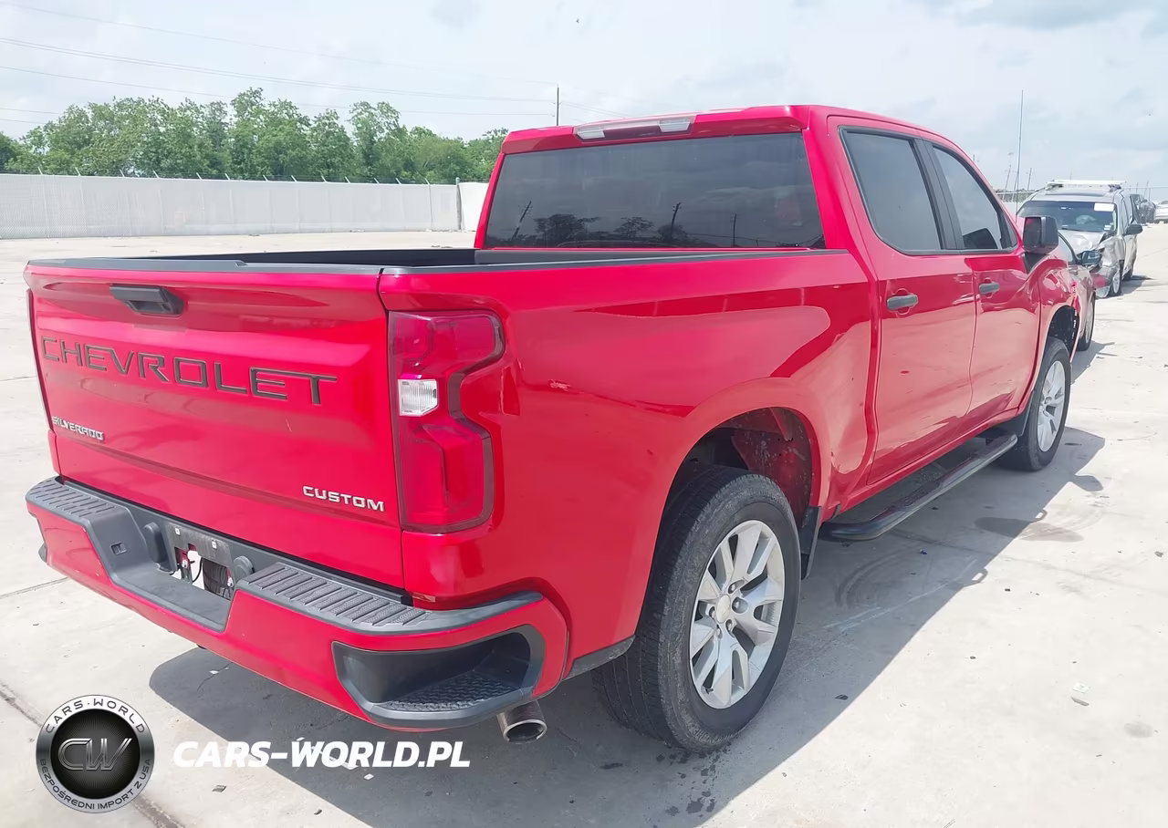 2020 Chevrolet Silverado 1500 2Wd Short Bed Custom VIN:3GCPWBEHXLG400025 - 4
