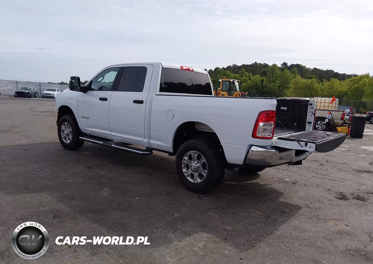2024 Ram 2500 Big Horn 4X4 6'4 Box VIN:3C6UR5DJ2RG364816 - 3