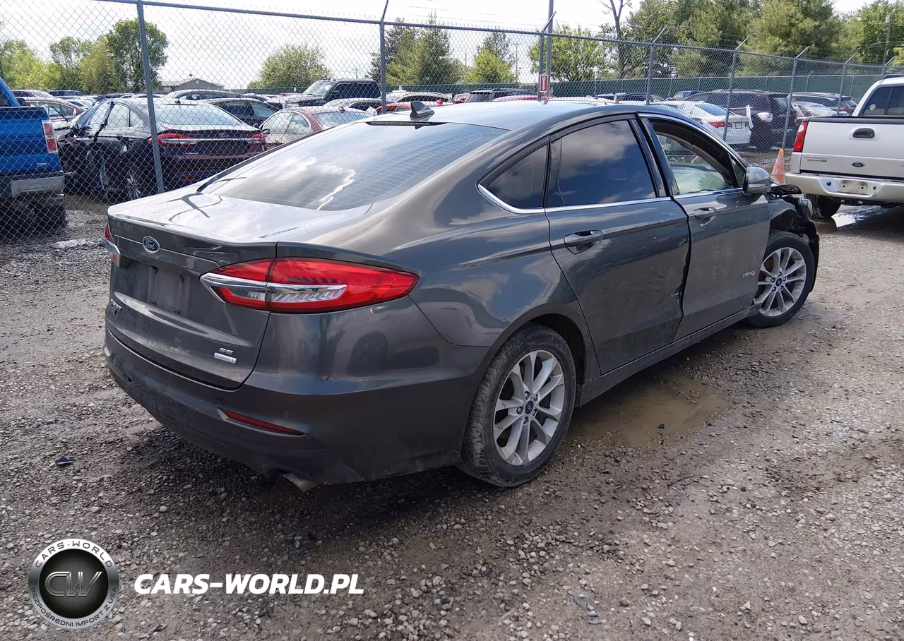 2020 Ford Fusion Se VIN:3FA6P0HD3LR154242 - 4